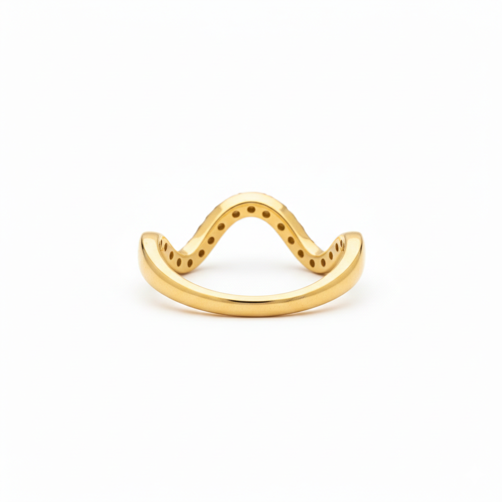 Pavé Wave Gold Ring